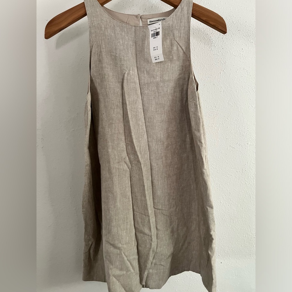 NWT Abercrombie High-Neck Linen Blend Dress